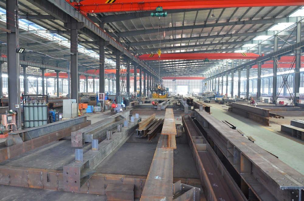 鋼構(gòu)廠(chǎng)房生產(chǎn)基地